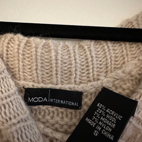 Wool Sweater - Picture 3 of 3